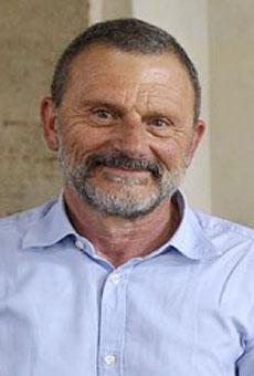 santo_peli.jpg
